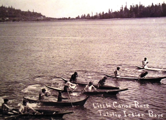 Little canoe race